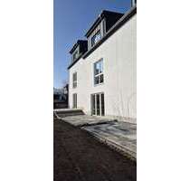 Haus zum Mieten in Fuldatal 1.690,00 € 140 m²