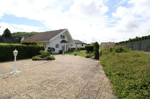 Foto - Haus zum Kaufen in Albstadt 573.999,00 € 176.31 m²