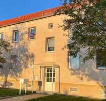 Wohnung zum Mieten in Zeitz 335,00 € 48 m²