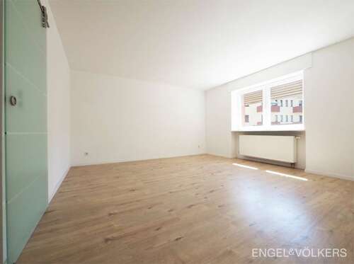 Foto - Wohnung zum Mieten in Saarbrücken 500,00 € 57 m²