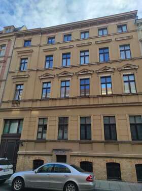Foto - Wohnung zum Mieten in Halle 996,00 € 83 m²