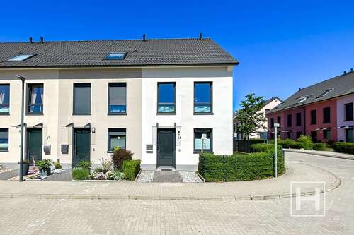 Foto - Haus zum Kaufen in Kaltenkirchen 449.000,00 € 140.77 m²