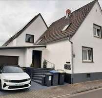 Haus zum Kaufen in Raunheim 650.000,00 € 270 m²
