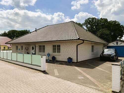 Foto - Haus zum Kaufen in Hemslingen 409.000,00 € 135.85 m²
