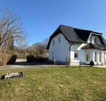 Haus zum Mieten in Döbeln 1.300,00 € 150 m²