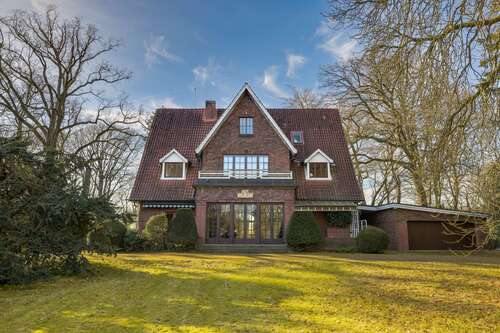 Foto - Haus zum Kaufen in Hamburg Sasel 4.250.000,00 € 430 m²