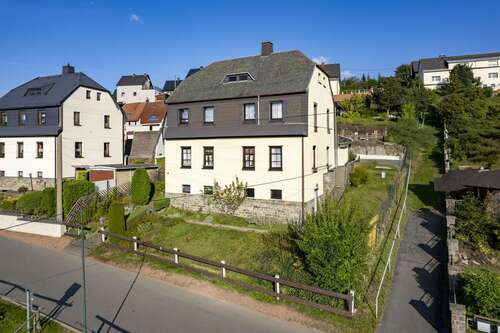 Foto - Haus zum Kaufen in Gornsdorf 59.000,00 € 120 m²