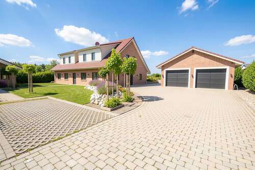 Foto - Haus zum Kaufen in Bad Zwischenahn 1.450.000,00 € 287 m²