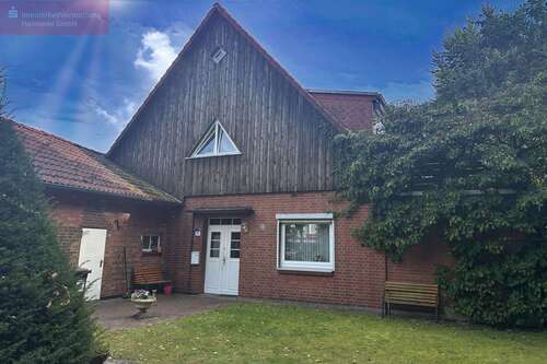 Foto - Haus zum Kaufen in Garbsen 549.000,00 € 246 m²