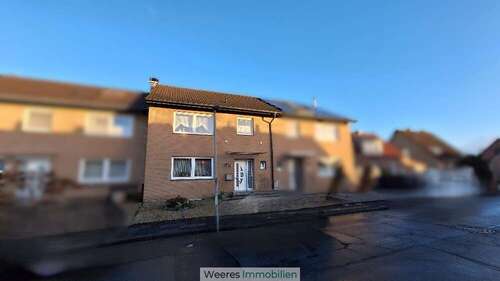 Foto - Haus zum Kaufen in Grefrath 335.000,00 € 121 m²