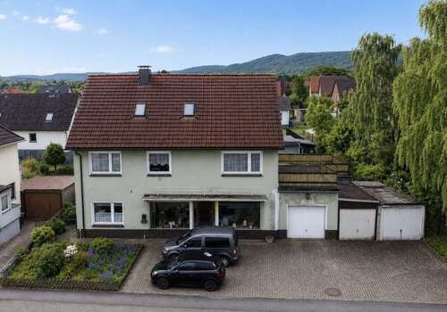 Foto - Haus zum Kaufen in Salzhemmendorf 129.000,00 € 183 m²