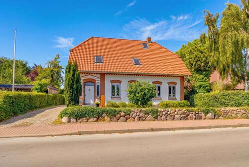 Foto - Haus zum Kaufen in Husby 374.500,00 € 149.28 m²