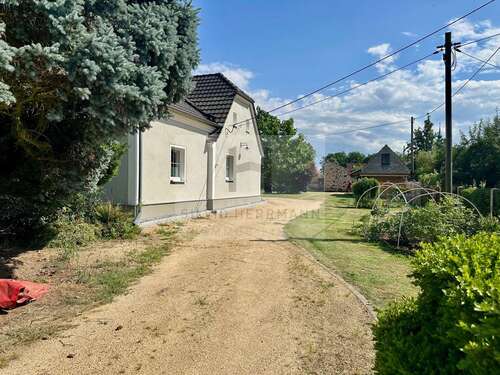 Foto - Haus zum Kaufen in Horka 265.000,00 € 125 m²