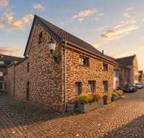 Haus zum Kaufen in Dormagen 699.000,00 € 233.99 m²