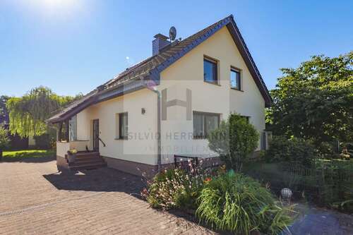Foto - Haus zum Kaufen in Königs Wusterhausen 733.000,00 € 180 m²