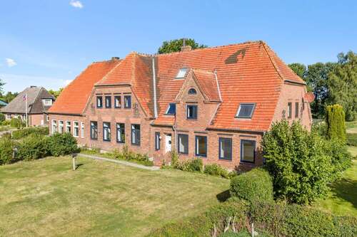 Foto - Haus zum Kaufen in Ahneby 890.000,00 € 484.87 m²