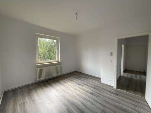 Foto - Wohnung zum Mieten in Wilhelmshaven 301,00 € 47.05 m²