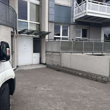 Foto - Halle in Karlsruhe 900,00 € 100 m²