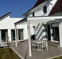 Haus zum Kaufen in Ulm 1.150.000,00 € 250 m²