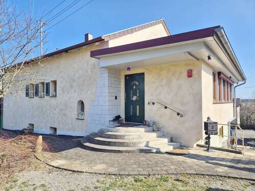 Foto - Haus zum Kaufen in Bingen 379.000,00 € 240 m²