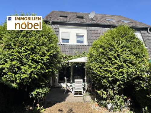 Foto - Haus zum Kaufen in Niederkassel 439.000,00 € 140 m²