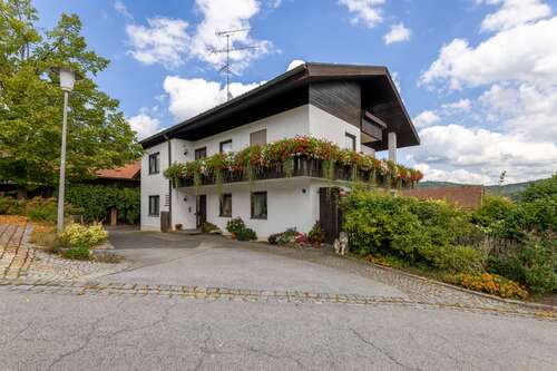Foto - Haus zum Kaufen in Konzell 499.000,00 € 350 m²