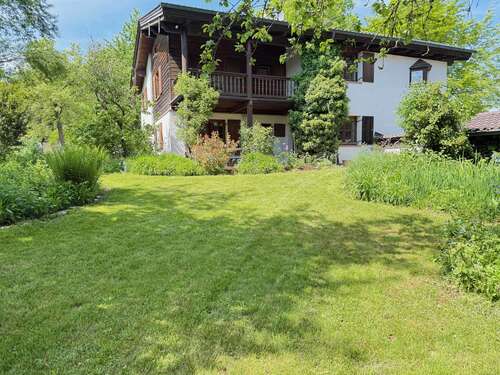 Foto - Haus zum Kaufen in Augsburg 1.390.000,00 € 260 m²