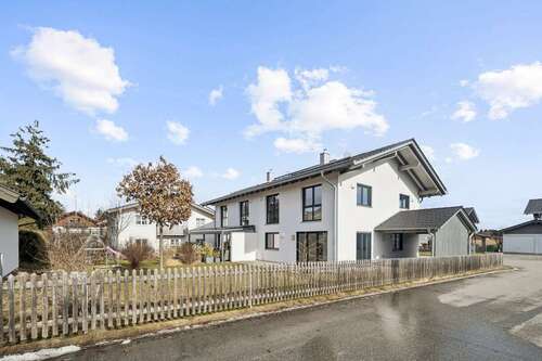Foto - Haus zum Kaufen in Iffeldorf 1.120.000,00 € 153 m²