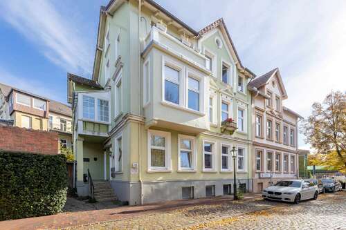 Foto - Haus zum Kaufen in Lüneburg 990.000,00 € 300 m²