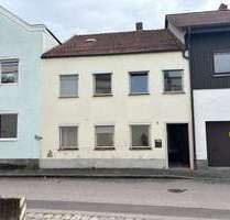 Haus zum Kaufen in Neuötting 195.000,00 € 147.26 m²