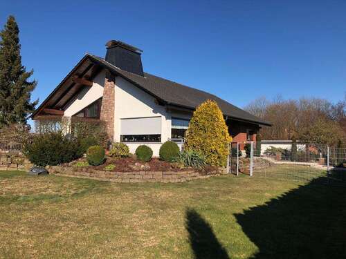 Foto - Haus zum Kaufen in Borgentreich 299.000,00 € 264 m²