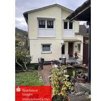 Haus zum Kaufen in Brachbach 179.000,00 € 185 m²