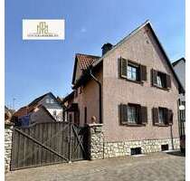 Haus zum Kaufen in Friedrichsdorf Burgholzhausen vor der Höhe 720.000,00 € 201.59 m² - Friedrichsdorf / Burgholzhausen vor der Höhe