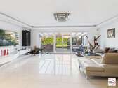 Haus zum Kaufen in Hockenheim 895.000,00 € 246.9 m²