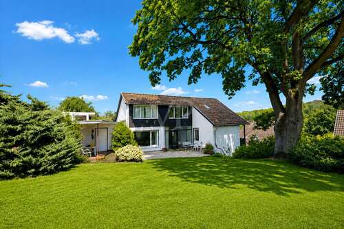 Foto - Haus zum Kaufen in Bonn Ippendorf 990.000,00 € 155 m²