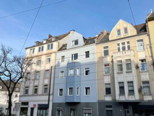 Foto - Haus zum Kaufen in Düsseldorf 1.095.000,00 € 409 m²