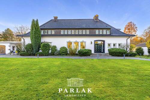 Foto - Haus zum Kaufen in Ratingen 2.975.000,00 € 772 m²