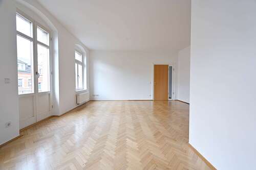 Foto - Wohnung zum Mieten in Chemnitz 399,00 € 77 m²