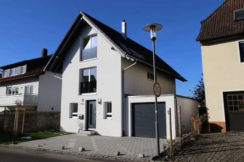 Foto - Haus zum Kaufen in Immenstaad am Bodensee 795.000,00 € 162 m²