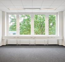 Büro in Hamburg 979,00 € 43 m² - 979,00&nbsp;EUR Kaltmiete, ca.&nbsp; 43,00&nbsp;m&sup2; in Hamburg (PLZ: 22339)