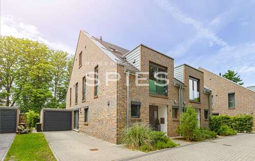 Foto - Haus zum Mieten in Bremen 2.300,00 € 166 m²
