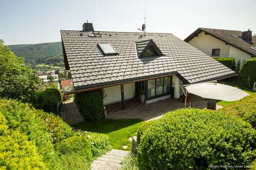 Foto - Haus zum Kaufen in Titisee-Neustadt 895.000,00 € 230 m²