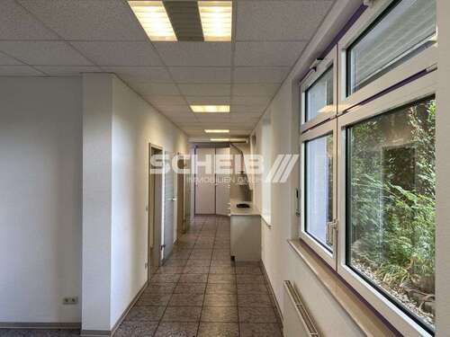 Foto - Büro in Neuenstein 962,00 € 148 m²