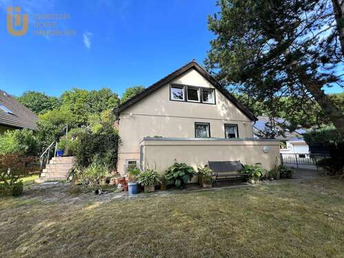 Foto - Haus zum Kaufen in Obertshausen 630.000,00 € 214.16 m²