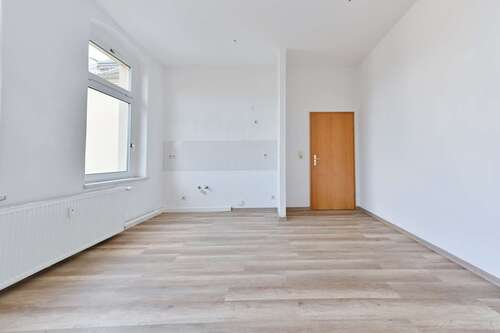 Foto - Wohnung zum Mieten in Chemnitz 264,00 € 34 m²