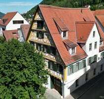 Wohnung zum Kaufen in Bad Urach 395.000,00 € 121.34 m²