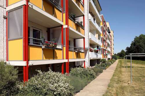 Foto - Wohnung zum Mieten in Neubrandenburg 380,00 € 76.11 m²