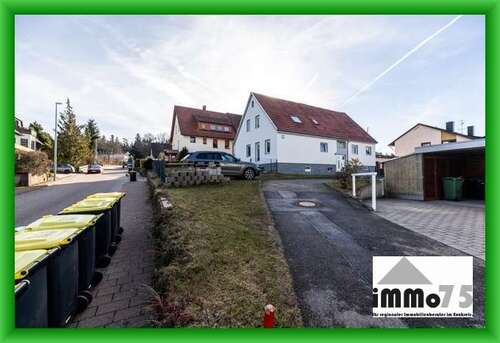 Foto - Haus zum Kaufen in Engelsbrand 385.000,00 € 193 m²