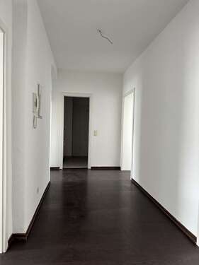 Foto - Wohnung zum Mieten in Halle 555,00 € 69 m²