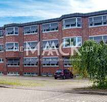 Büro in Lüneburg 1.237,00 € 147 m²